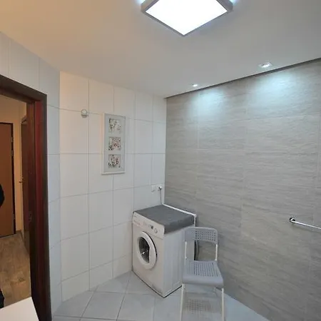 Apartament Holiday Apartman