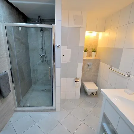 Apartament Holiday