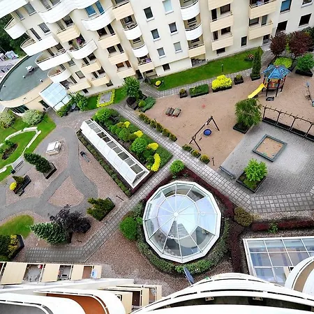 Apartament Holiday Apartman *