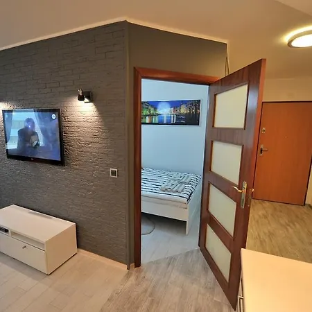 Apartament Holiday *