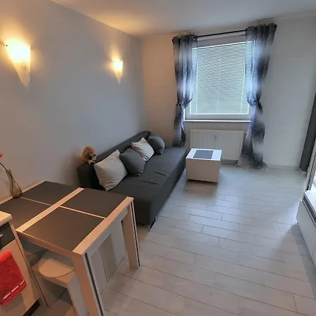 Apartament Holiday *